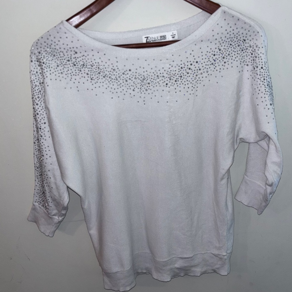 New York & company White Rhinestone 3/4 sleeve Shirt Size: Medium